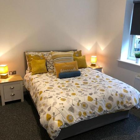 Seafront Suites - Close To Beach, Train Station & Southend Airport Southend-on-Sea Exterior photo